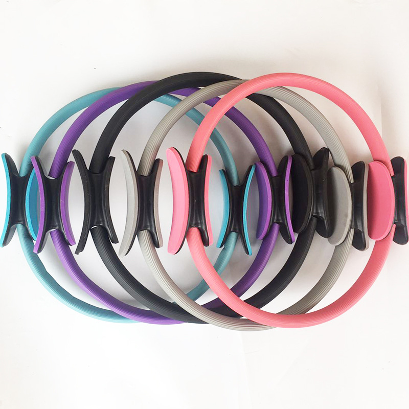 ヨガピラティスサークル |   ボディトーニングヨガフィット - Yoga Fitness Ring のレビューと価格
